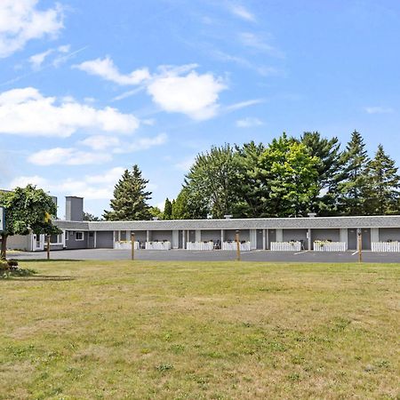 Ambassador Motel Sault Ste. Marie Bagian luar foto