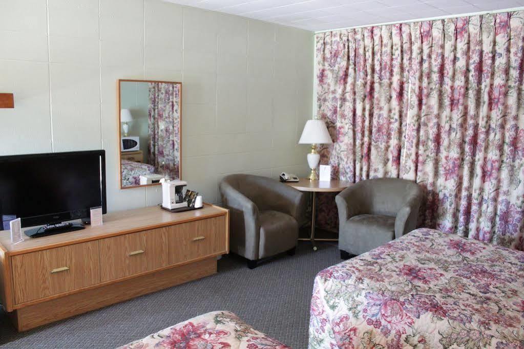 Ambassador Motel Sault Ste. Marie Bagian luar foto